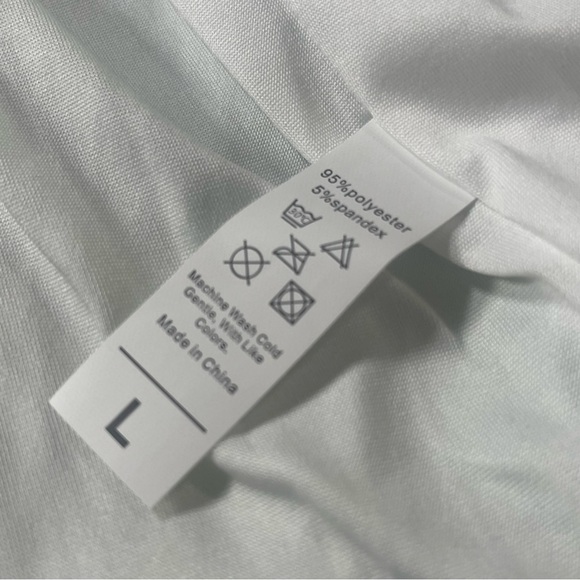 STUNNER PLEATED OFF THE SHOULDER MAXI GRADIENT RAINBOW DRESS- Large ❤️ - Picture 8 of 10